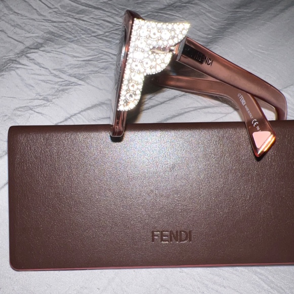FENDI SUNGLASSES main image 6